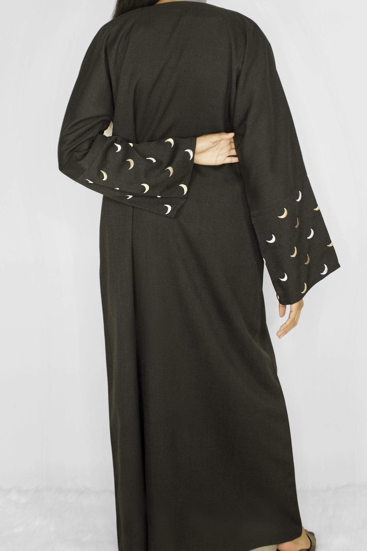 Moon Abaya