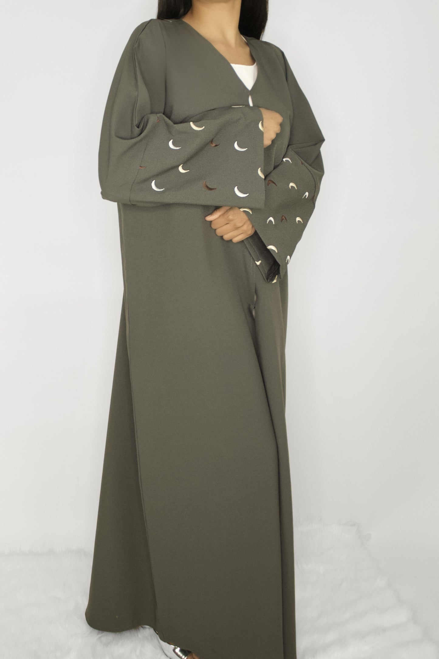 Moon Abaya
