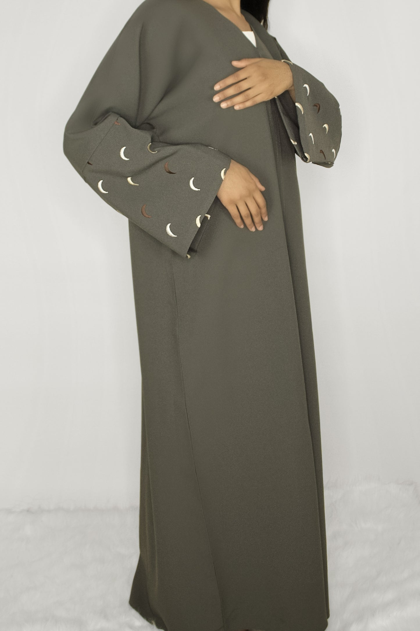 Moon Abaya